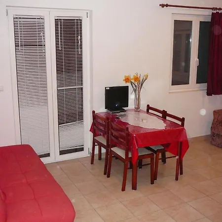 Cosy In With Balcony * Zadar